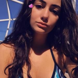 Meet your Posher, Vivian